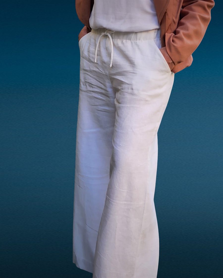 Pantalón amplio de lino blanco